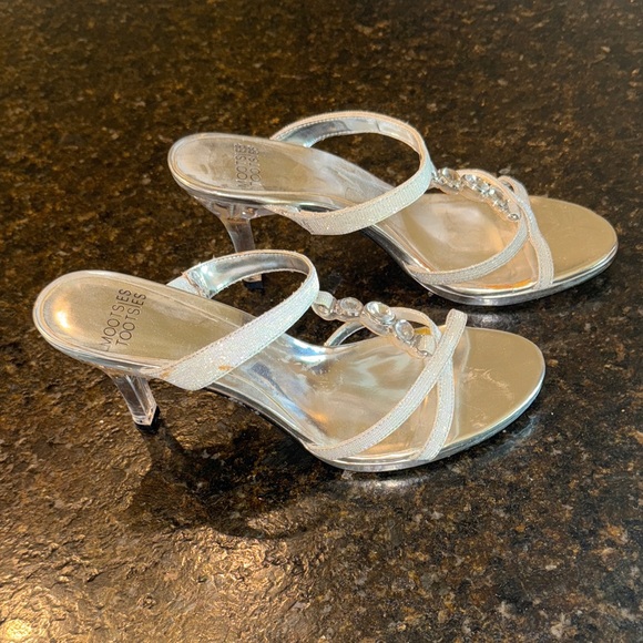 Mootsies Tootsies Silver Strappy Clear Heels - Picture 3 of 7